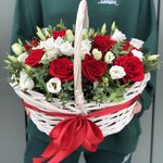 Корзина с цветами 