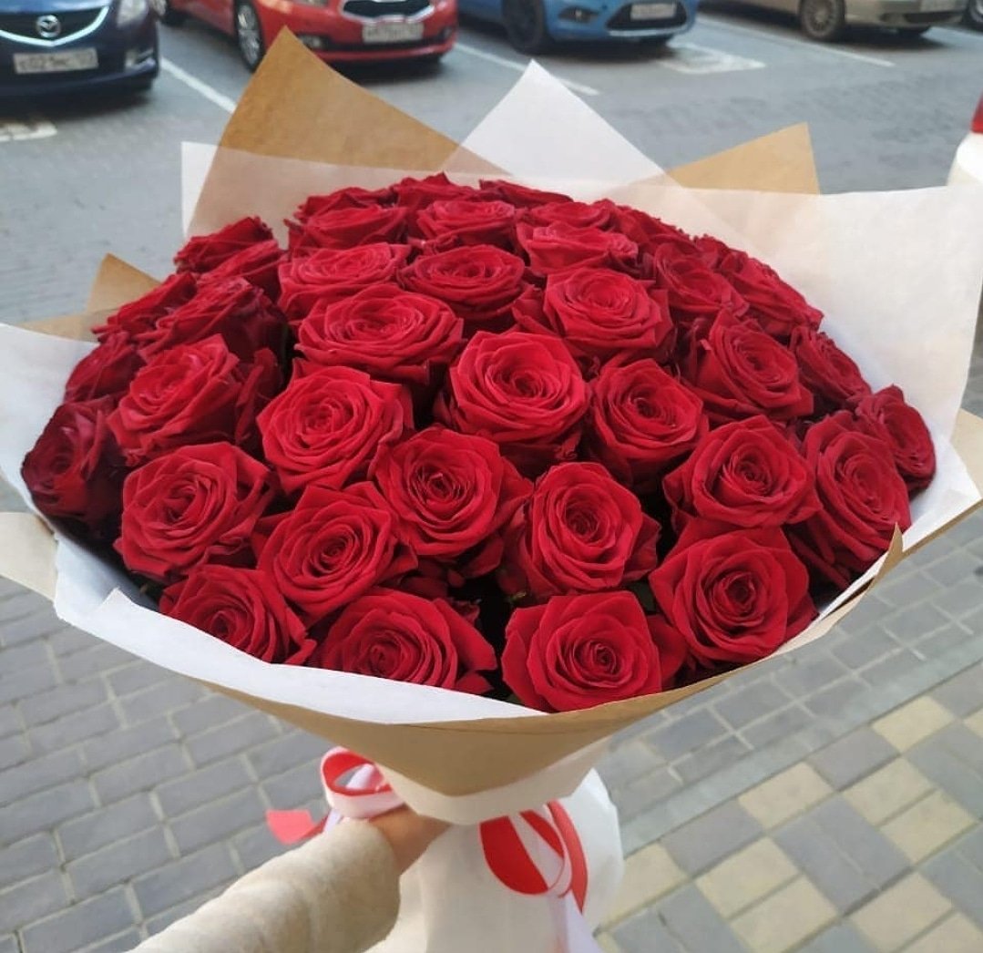 31 роза