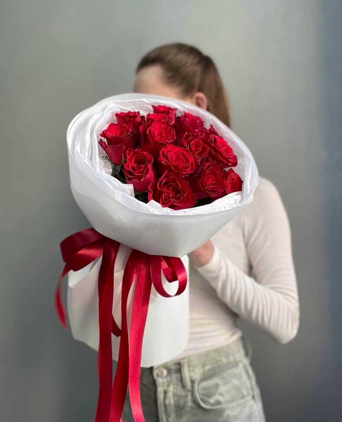 15 роз - 50 см
